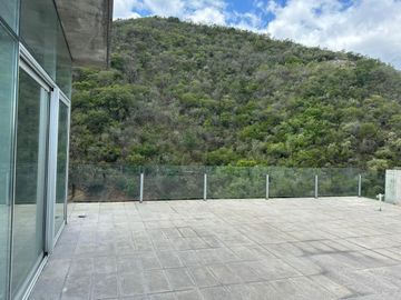 Penthouse en Venta en Torre Eva, Valle Oriente, San Pedro Garza García