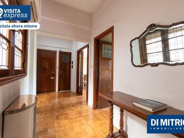 Distrutá de un piso único por categoría, espacio y vistas!