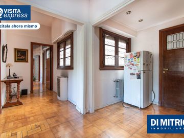 Distrutá de un piso único por categoría, espacio y vistas!