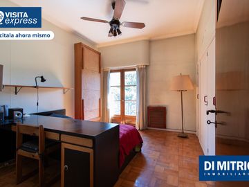 Distrutá de un piso único por categoría, espacio y vistas!