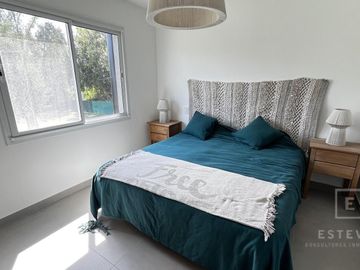 Duplex en venta en complejo DECS, Garin, Escobar, G.B.A. Zona Norte