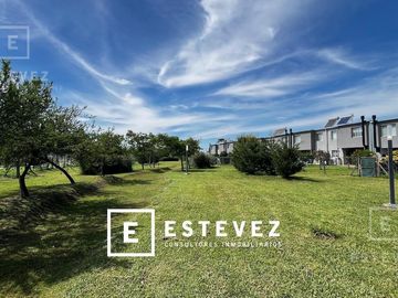 Duplex en venta en complejo DECS, Garin, Escobar, G.B.A. Zona Norte