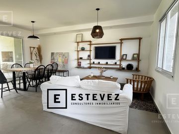 Duplex en venta en complejo DECS, Garin, Escobar, G.B.A. Zona Norte