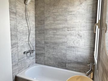 Duplex en venta en complejo DECS, Garin, Escobar, G.B.A. Zona Norte