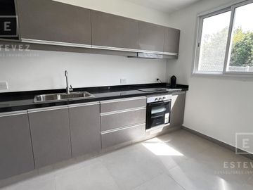 Duplex en venta en complejo DECS, Garin, Escobar, G.B.A. Zona Norte