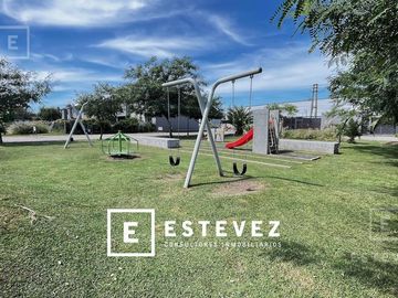 Duplex en venta en complejo DECS, Garin, Escobar, G.B.A. Zona Norte