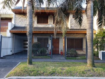 Casa - Castelar Norte