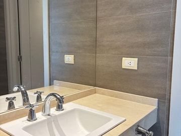 Casa en Venta - Barrio Golf I Lote 195