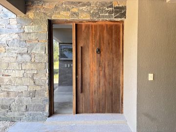 Casa en Venta - Barrio Golf I Lote 195