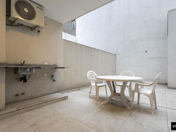 Departamento con Parrilla en Alquiler Amoblado