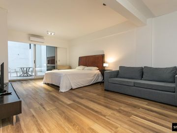 Departamento con Parrilla en Alquiler Amoblado