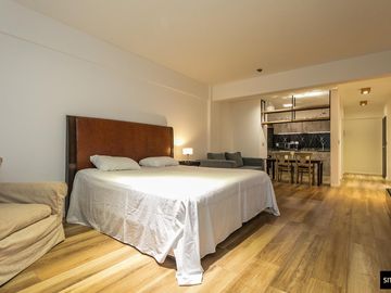 Departamento con Parrilla en Alquiler Amoblado