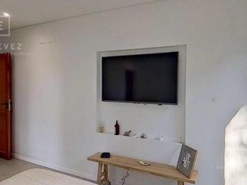 Casa de 3 dormitorios, escritorio y pileta en venta, Barrio San Matíaas, Escobar