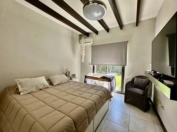 4 Dorm, Estar diario y Cocina Comedor. Piscina