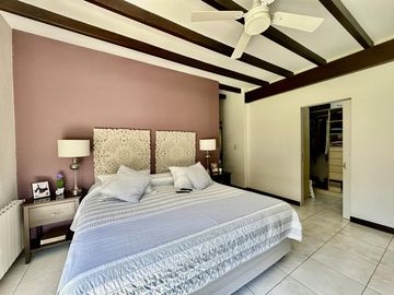 4 Dorm, Estar diario y Cocina Comedor. Piscina