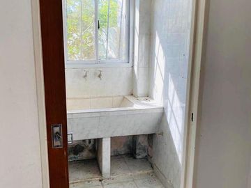 Chalet con 3 ambientes a la venta en la mejor zona de  Castelar Norte