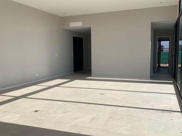Casa en Venta de diseño Moderno con 3 dormitorios. Barrio Cerrado San Matias, Escobar