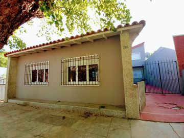 VENTA CASA MAR DE AJO PLANTA BAJA SIN EXPENSAS CERCA DEL MAR