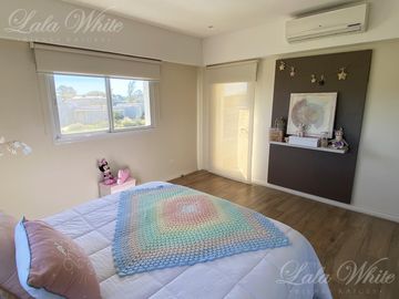 Venta - Casa en La Providencia