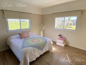 Venta - Casa en La Providencia