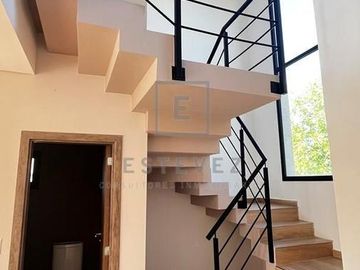 Muy buena casa en venta, Barrio Araucarias de Puertos, Escobar