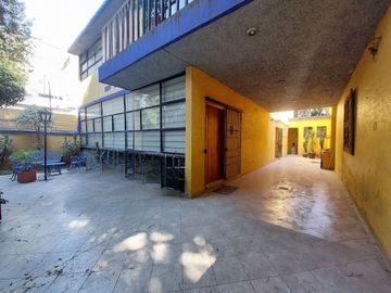 VENTA DE CASA / TERRENO EN PORTALES SUR, BENITO JUAREZ, CDMX