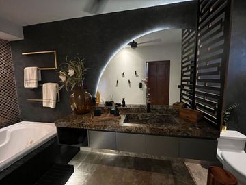 Casa con 4 habitaciones y alberca en venta en Montebello