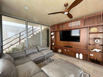 ¡Tu casa en la playa te espera! 3 niveles, vistas al mar, 3 recámaras + Alberca.