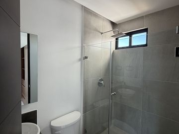 VENTA DE DEPARTAMENTO NUEVO EN TORRE GHALIA HUAYACAN