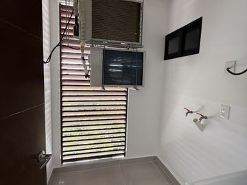 VENTA DE DEPARTAMENTO NUEVO EN TORRE GHALIA HUAYACAN