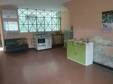CASA EN VENTA EN SAN JUAN DE LURIGANCHO – A PASOS DE LA ESTACIÓN SAN MARTÍN