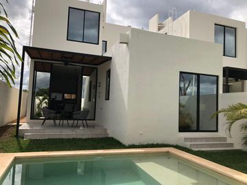 CASA EN VENTA CONKAL