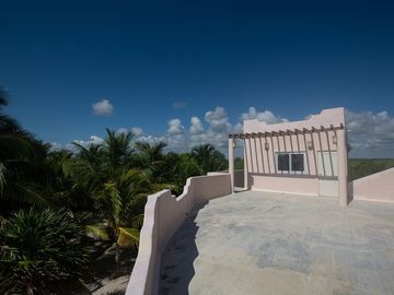 REFUGIO DE PAZ FRENTE A LA PLAYA