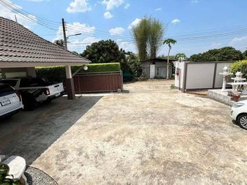 3 Bedroom House for sale in Mae Faek Mai, Chiang Mai