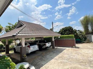 3 Bedroom House for sale in Mae Faek Mai, Chiang Mai