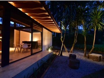 CASA EN VENTA EN CLUB DE GOLF AVANDARO
