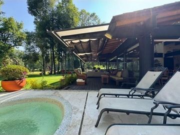 CASA EN VENTA EN CLUB DE GOLF AVANDARO