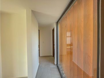 RESIDENCIA EN VALLE DE BRAVO A 10 MIN. DE TODO