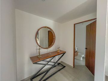 RESIDENCIA EN VALLE DE BRAVO A 10 MIN. DE TODO