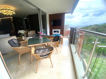 Venta Apartamento Oeste Cristales