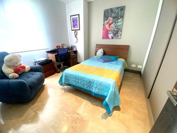 Venta Apartamento Oeste Cristales
