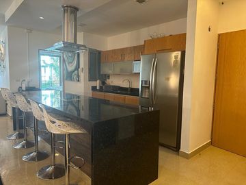 HERMOSO DEPARTAMENTO EN VENTA EN PLAYA DEL CARMEN