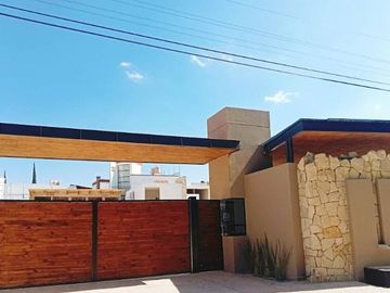 CASA EN  PRIVADA VILLAS SAN CARLOS, TEQUISQUIAPAN CENTRO, QRO.