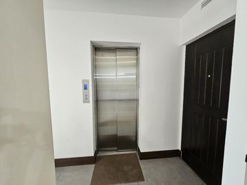 DEPARTAMENTO VENTA COLINAS DE SAN JERONIMO MONTERREY
