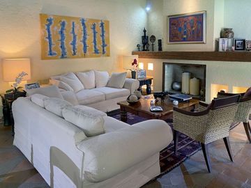 Casa en Fraccionamiento en Analco Cuernavaca - LPI-52-Fr