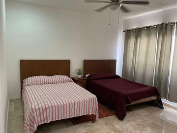 DEPARTAMENTO EN RENTA EN CONDOMINIO AKOYA-PLAYA CAR
