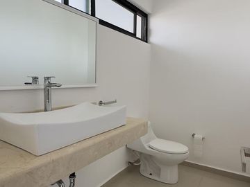 Casa en venta en Residencial Arbolada - Huayacán