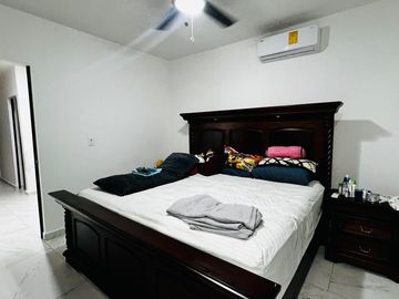 CASA EN VENTA EN RESIDENCIAL LA RIOJA