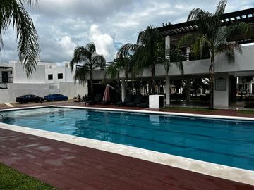 CASA EN VENTA EN RESIDENCIAL LA RIOJA