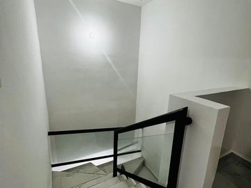 CASA EN VENTA EN RESIDENCIAL LA RIOJA